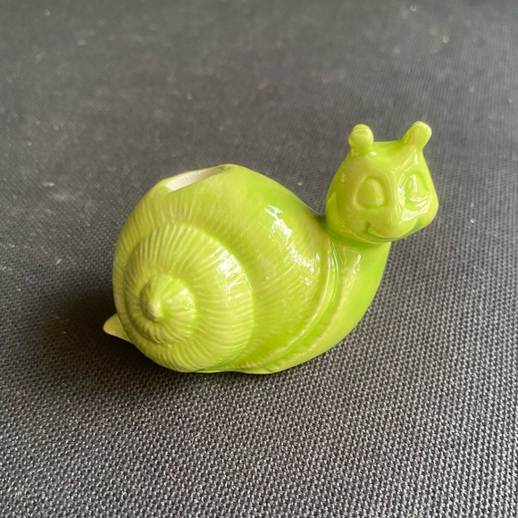 Other - Chartreuse Snail XL Ceramic Bead Vintage 70s 80s Craft DIY